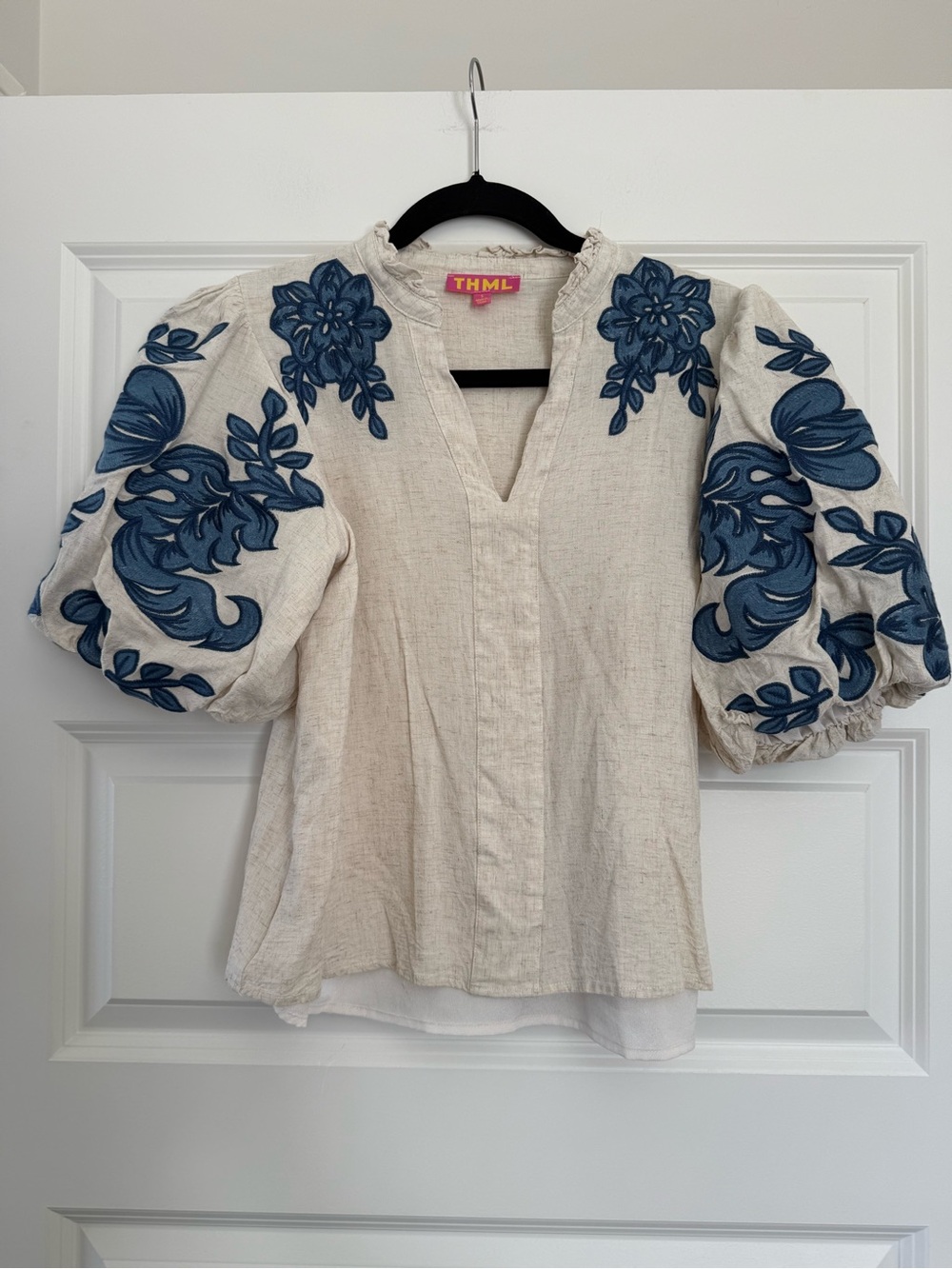 THML Embroidered Balloon Sleeve Top
